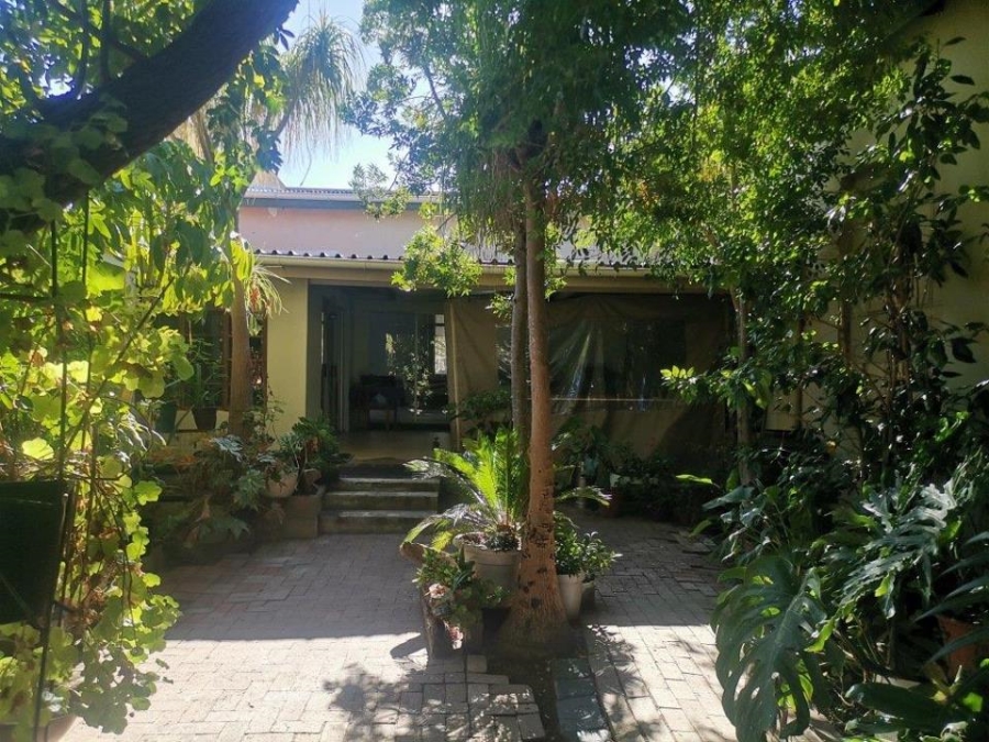 7 Bedroom Property for Sale in Hopefield Western Cape